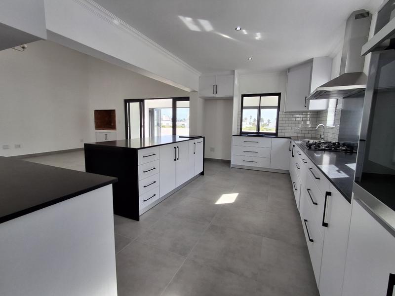 2 Bedroom Property for Sale in Britannia Bay Western Cape